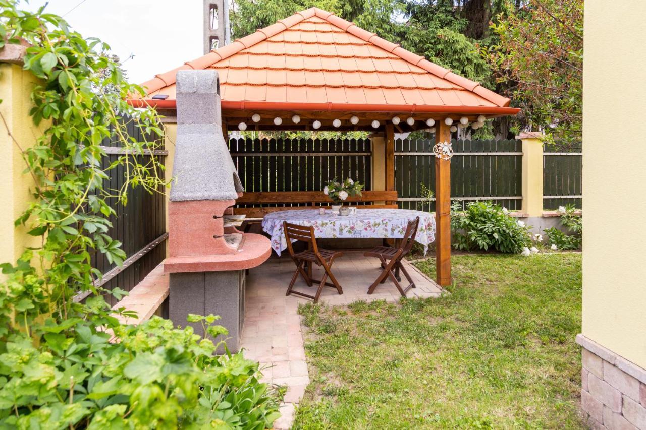 Vanilia Apartman Eger Extérieur photo
